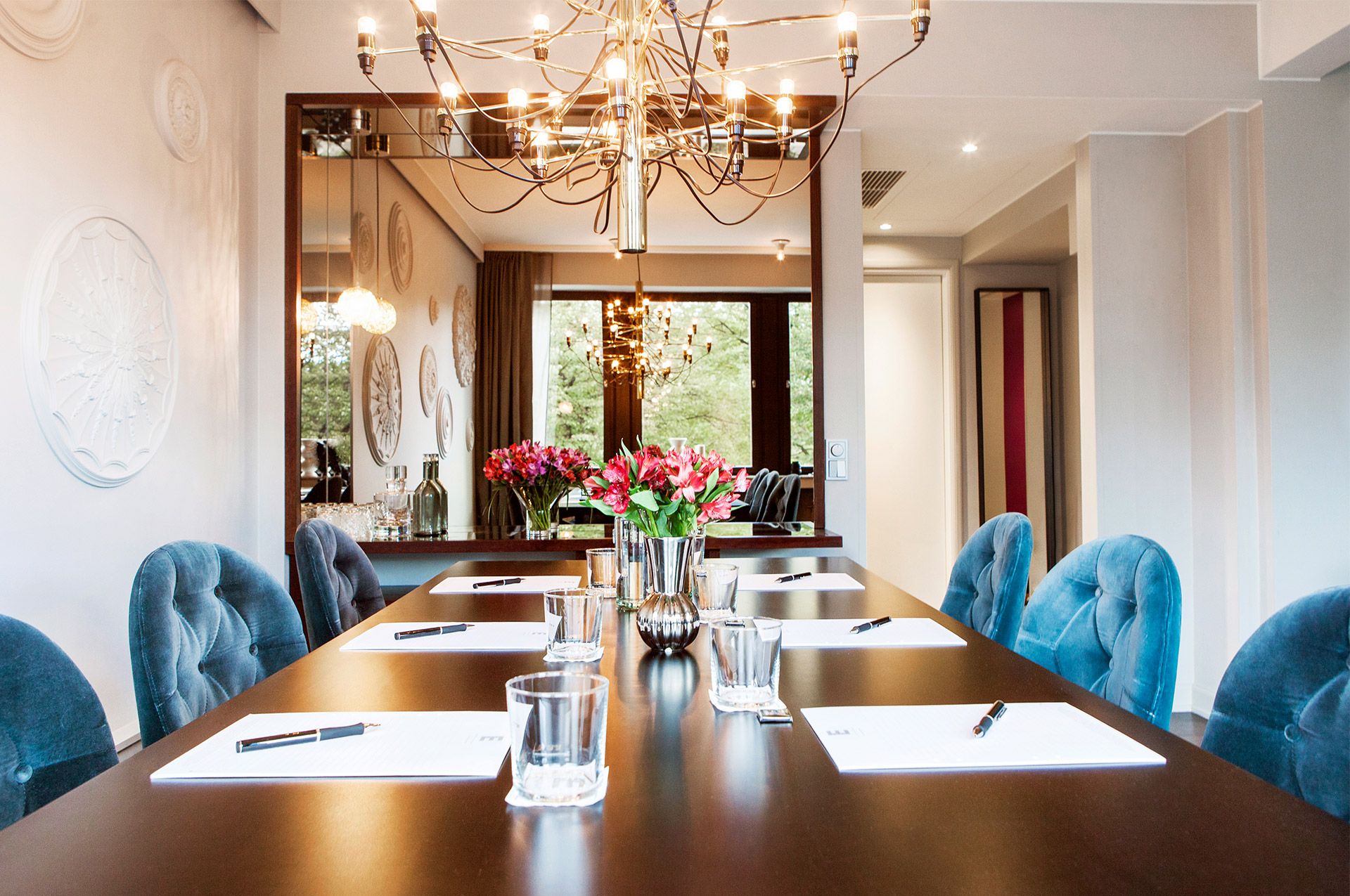 Konferensrum med pampig inredning