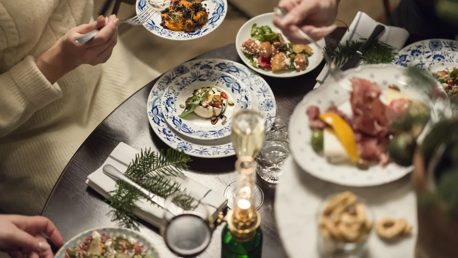 Vackert uppdukade charkuterier