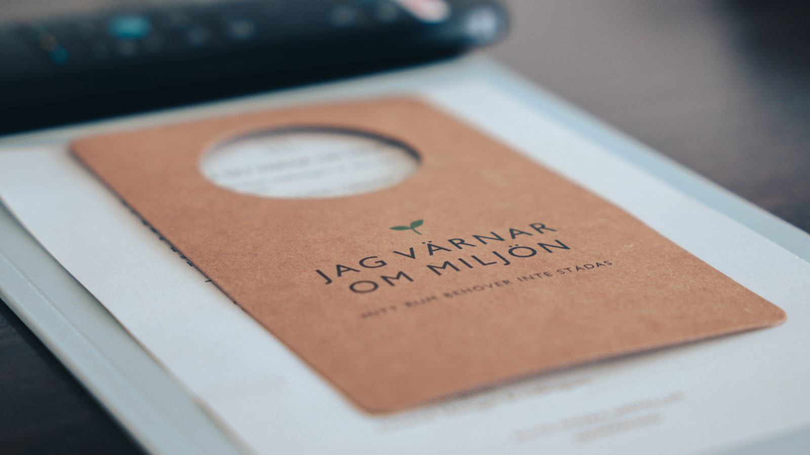 Door with a sign that says "I am Going Green".