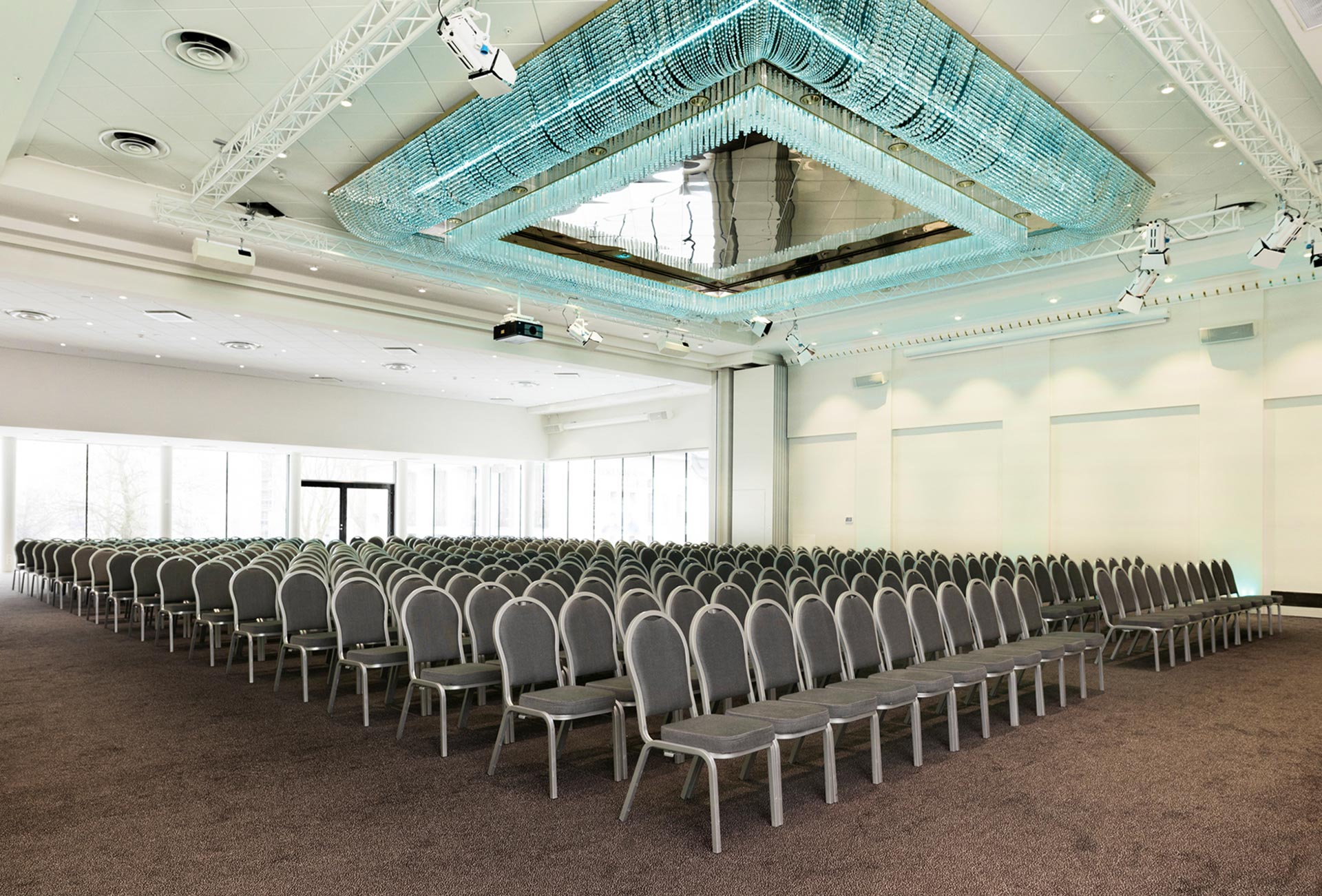 The banquet hall at Elite Park Avenue Hotel