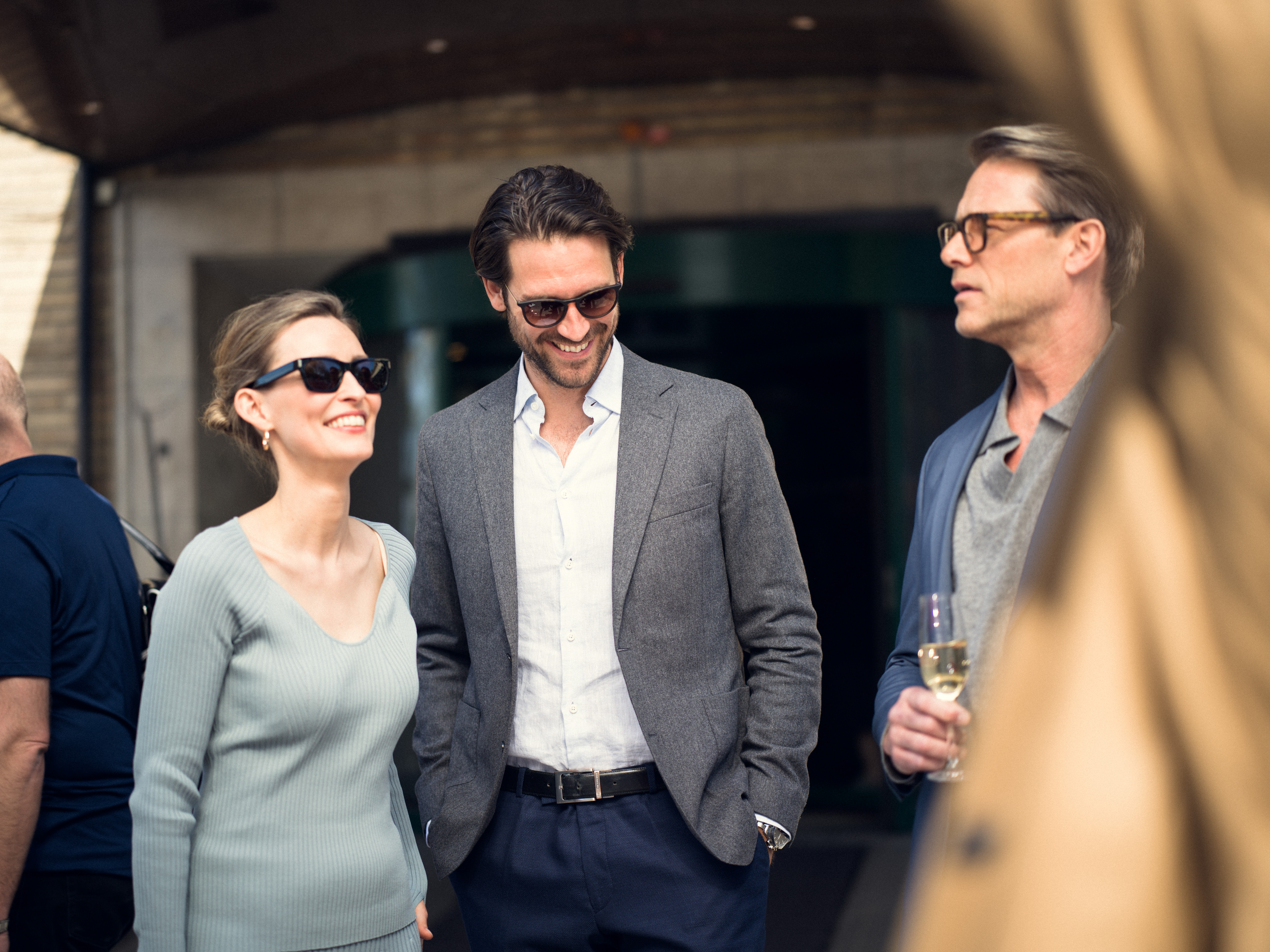 Vackert konferensrum med fönster