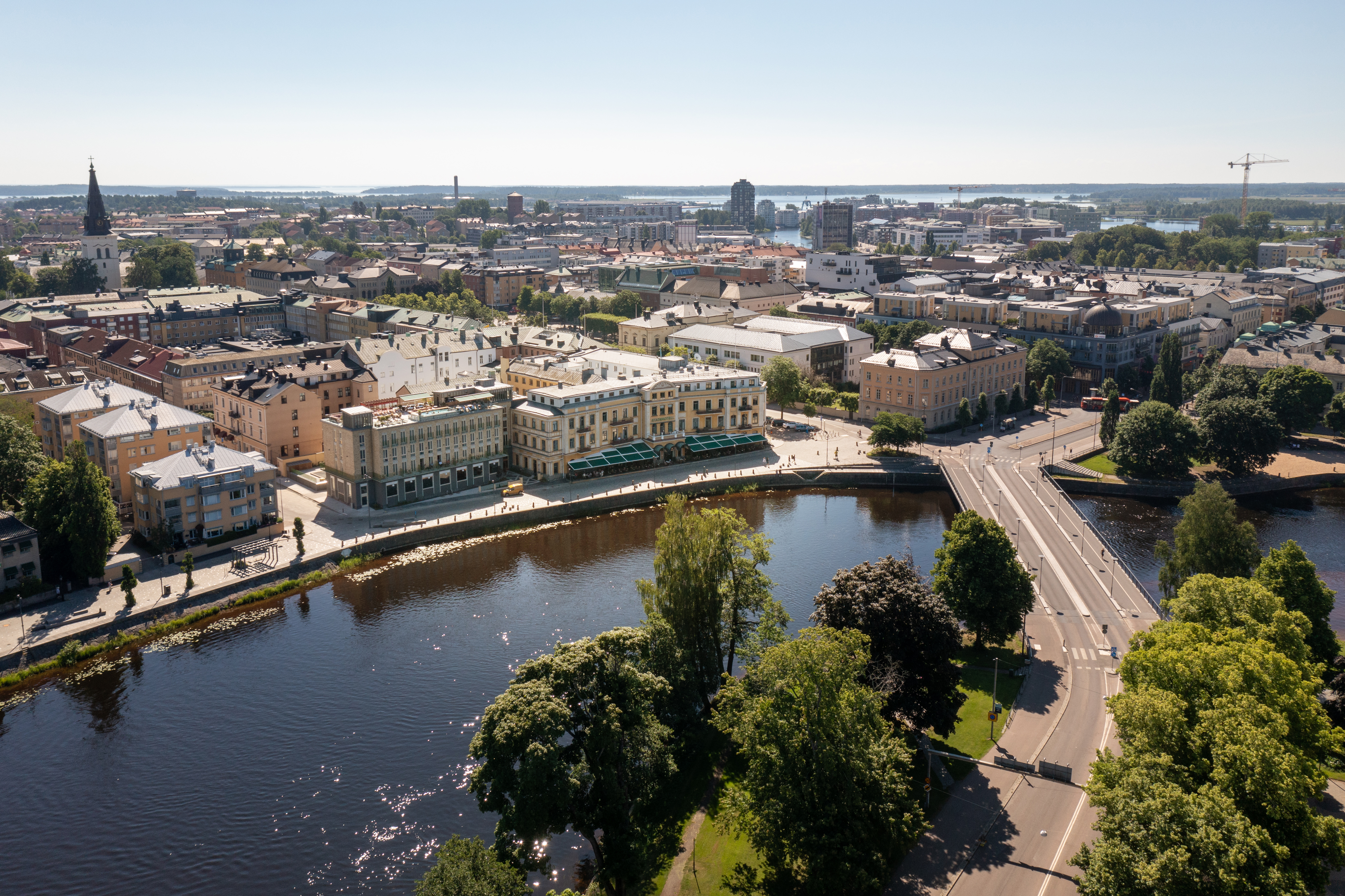 View of Karlstad with focus on the Elite Stadshotellet