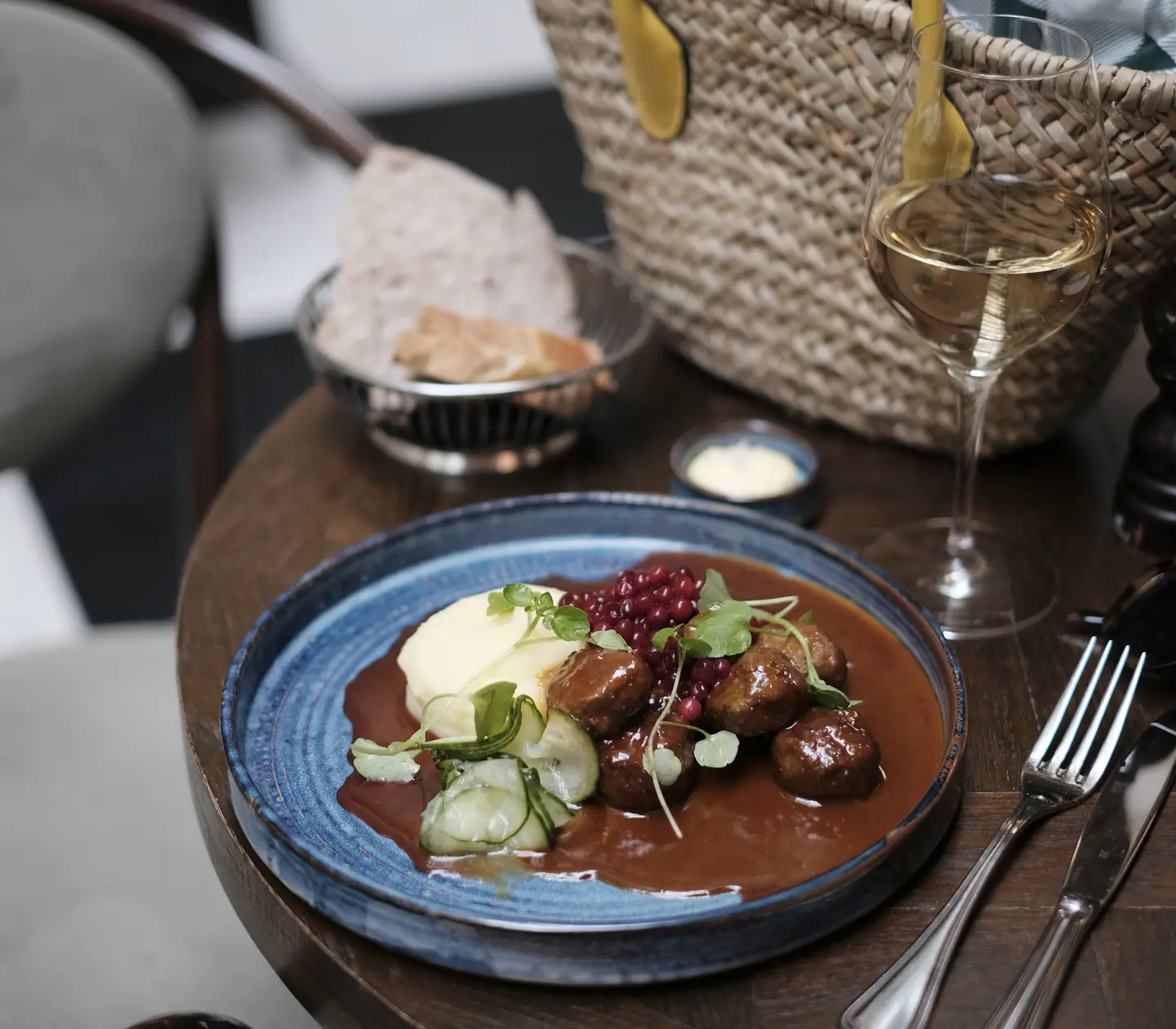 Vintertallrik med köttbullar