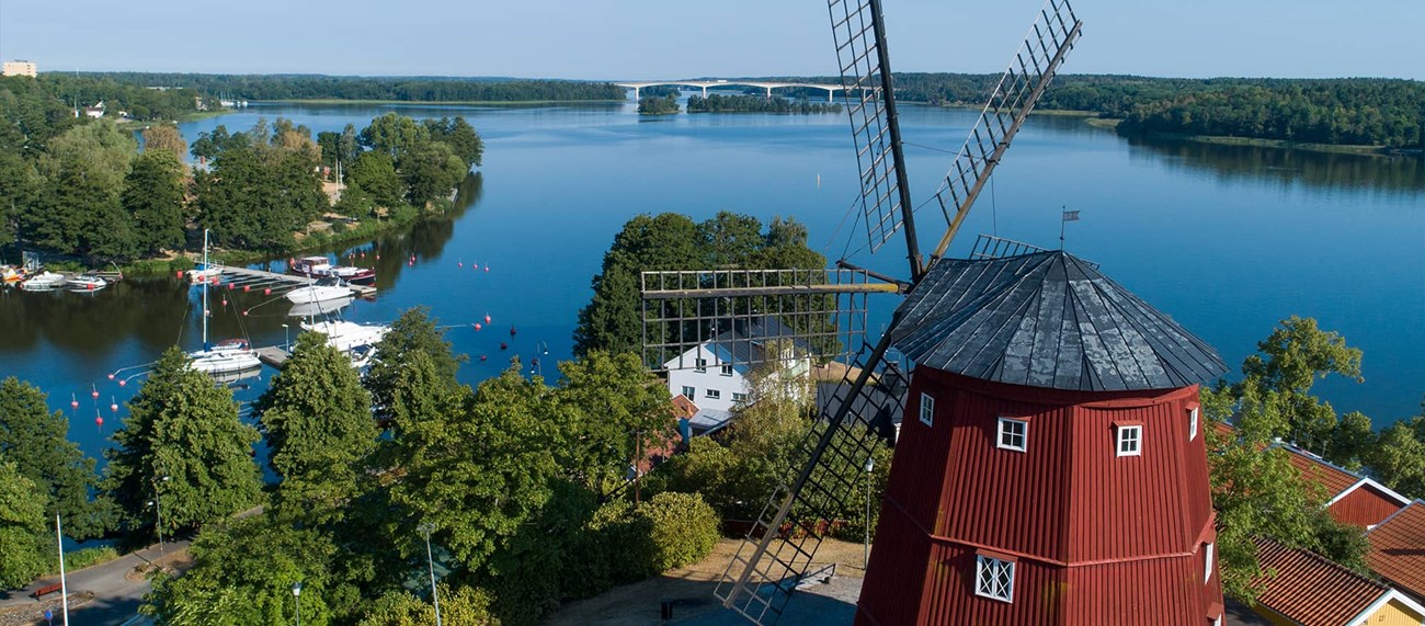 Väderkvarnen i Strängnäs med en fantastisk utsikt över Mälaren