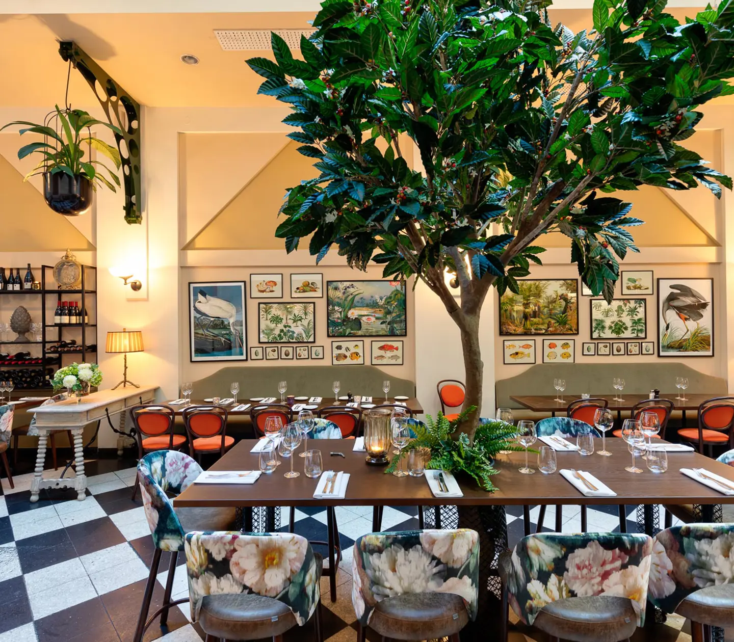 The restaurant Swea Wine & Dine
