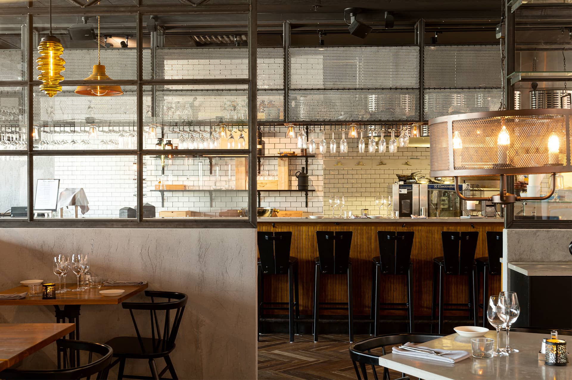 Bardisken i matsalen Mimersalen