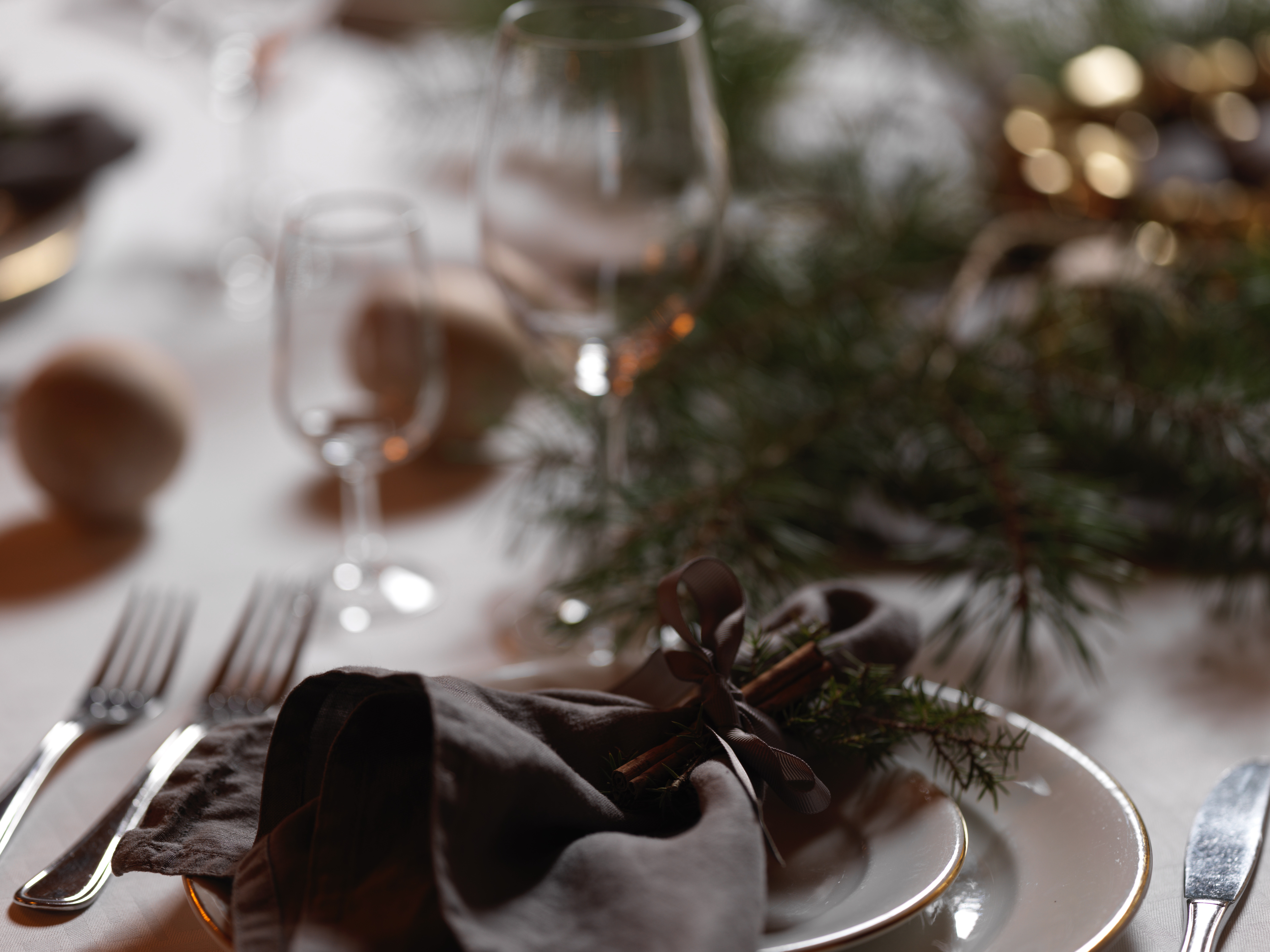 Festive table setting with wine glasses