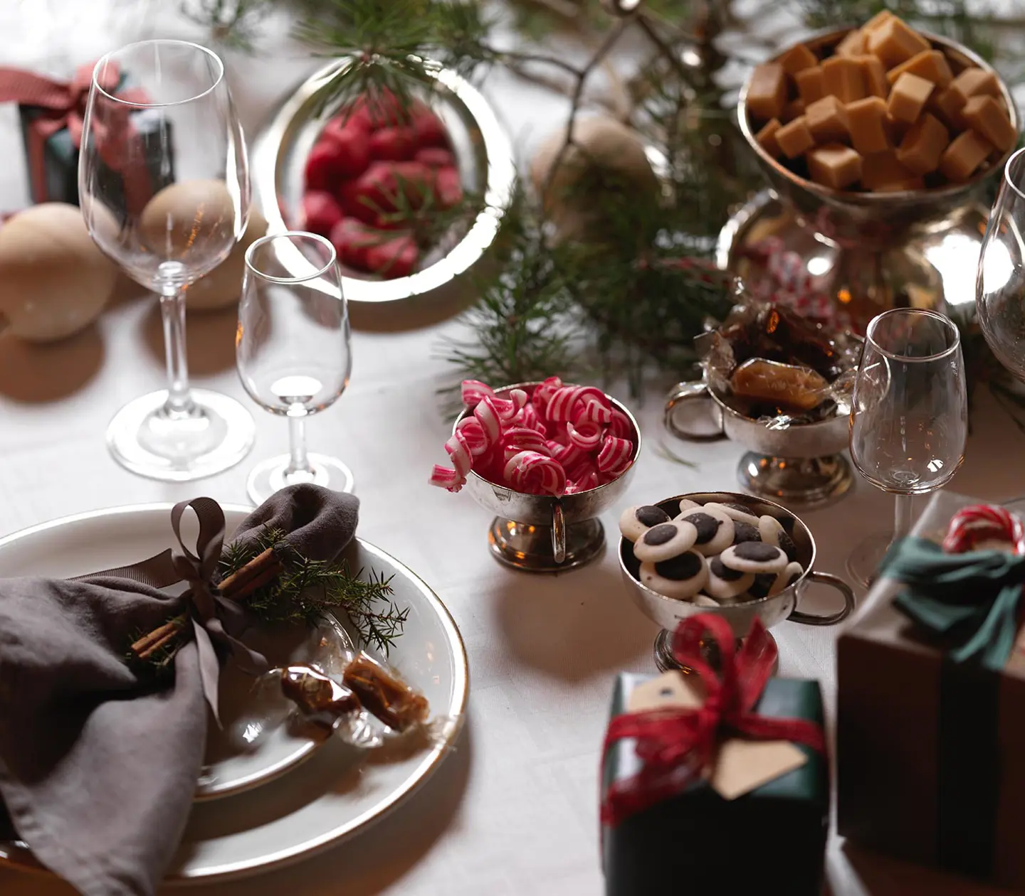 Mulled wine in glasses on a platter