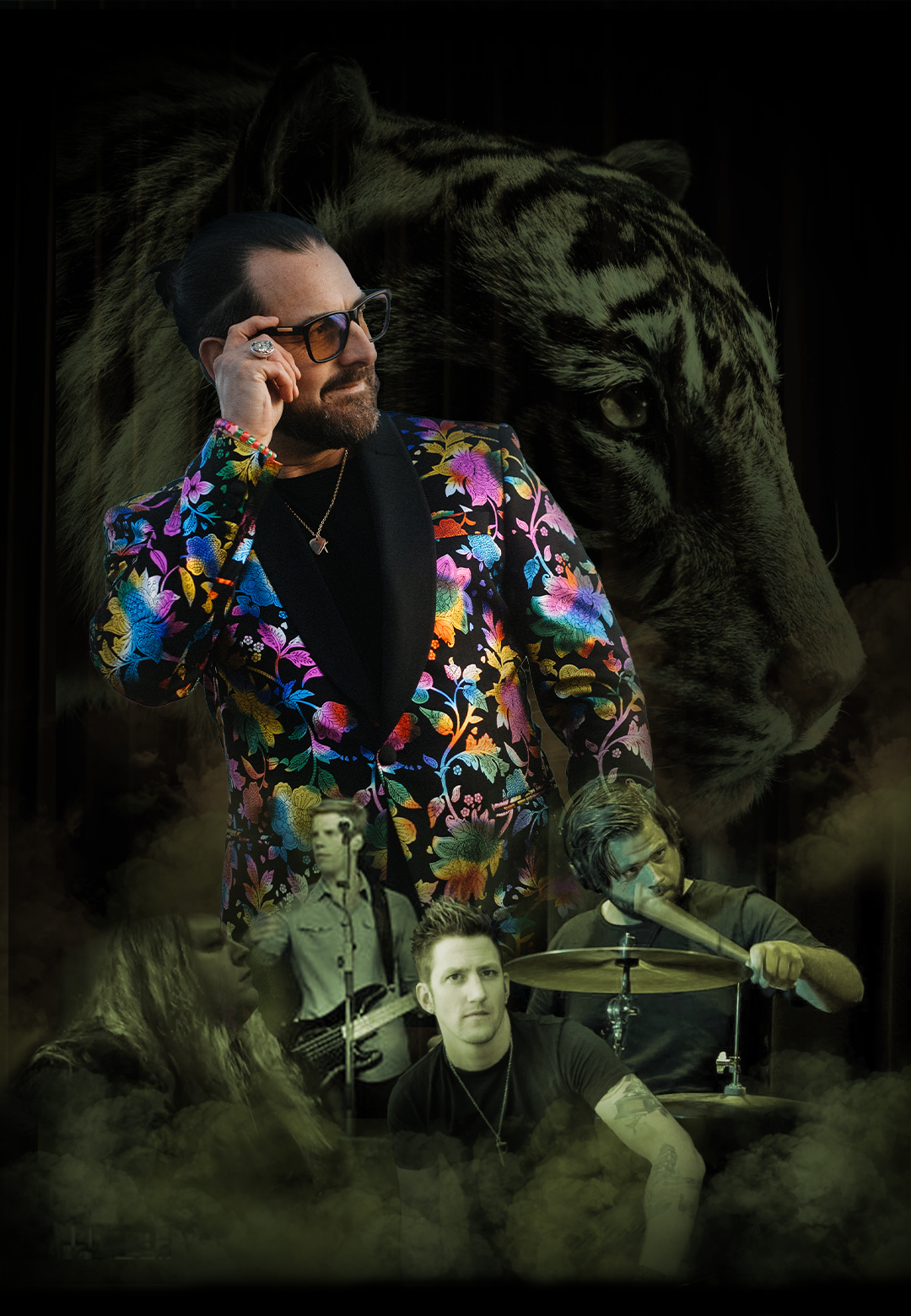 Michael Abrahamson i blommig kavaj och solglasögon