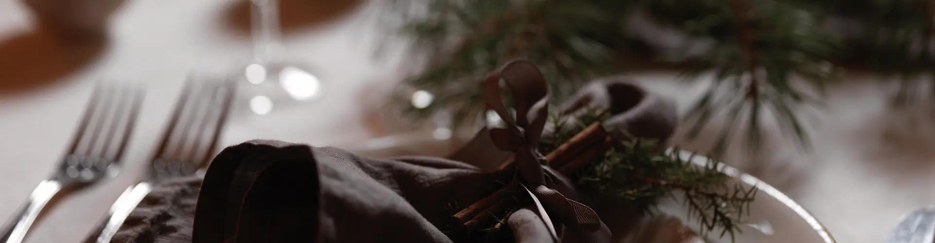 En uppdukad plats Elite Hotels julbord