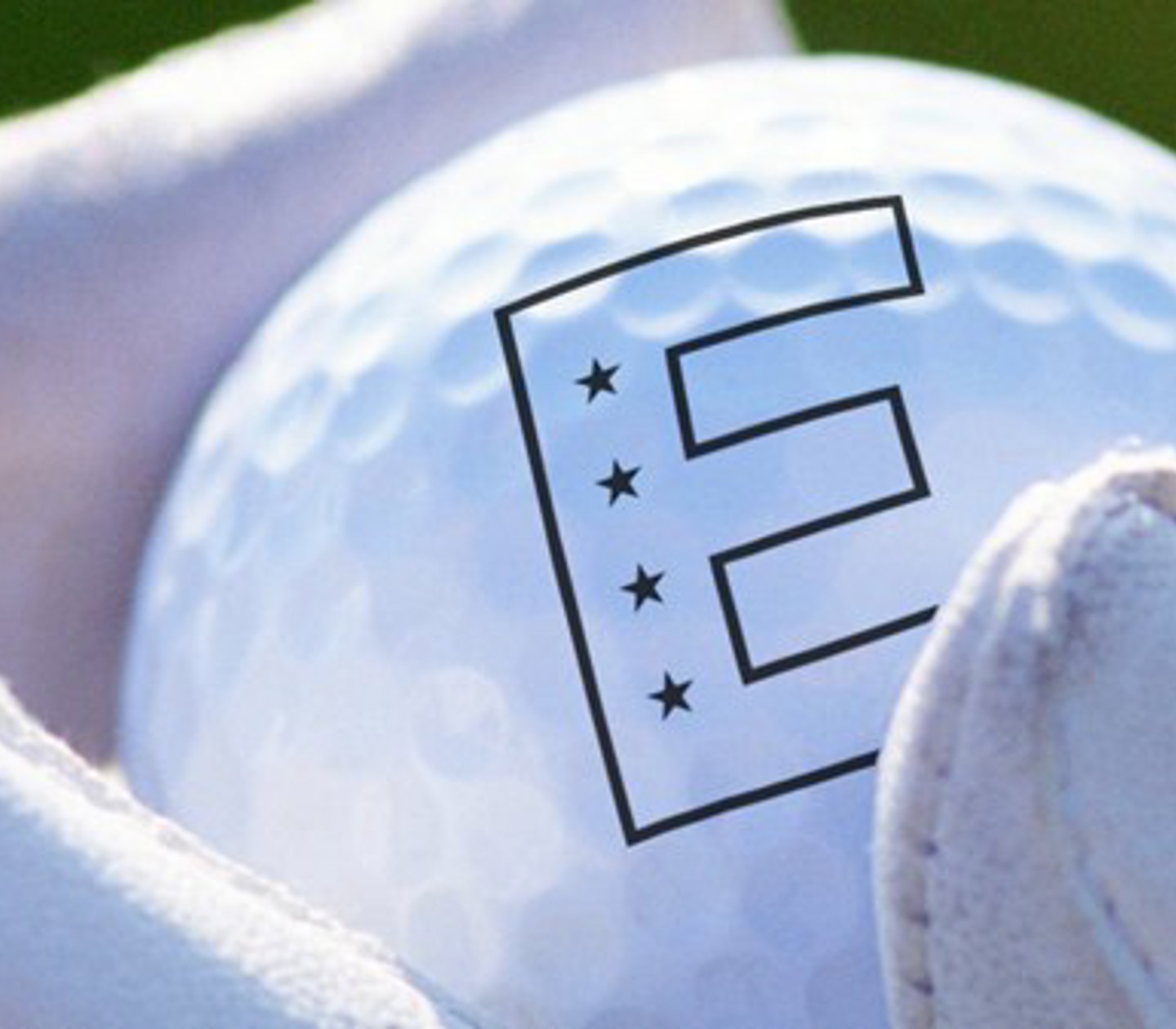 Golf ball with Elite Hotel logo