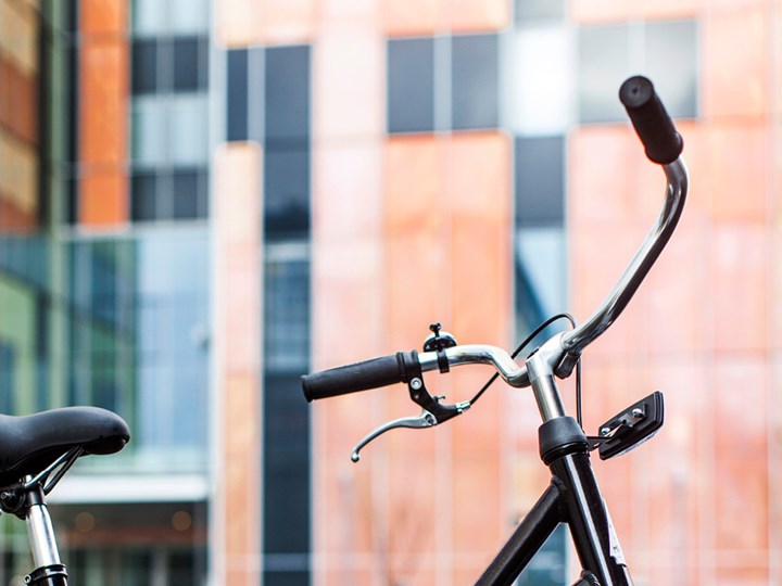 Cykel som står stilla.