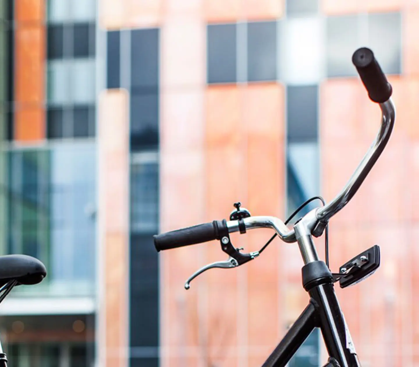 Cykel som står stilla.