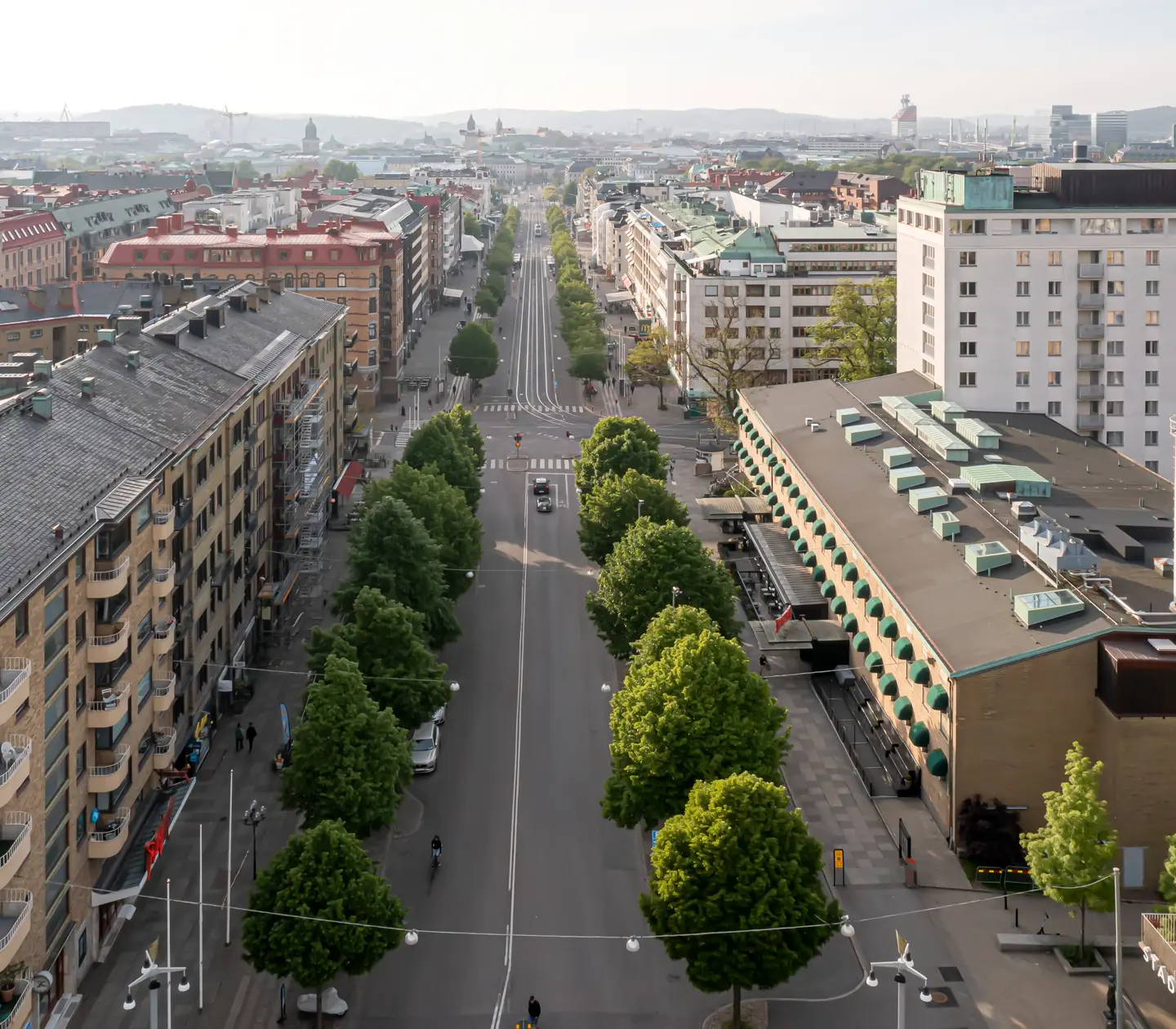 Drönarbild över Elite Park Avenue med Avenyn framför