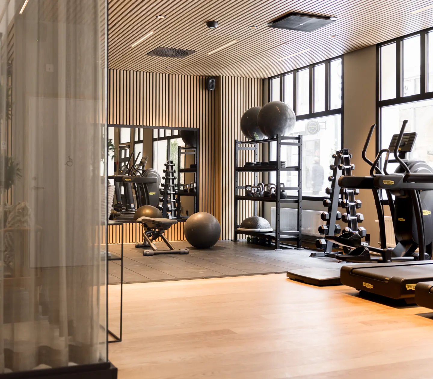 Välutrustad trevligt gym