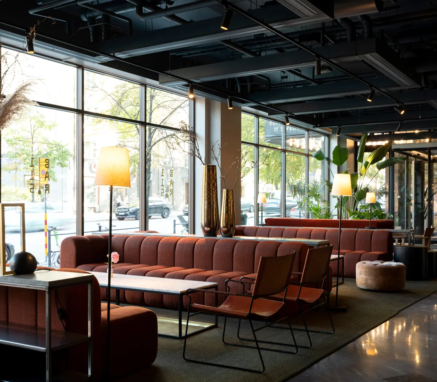 Lobby with sofas at Elite Hotel Palace