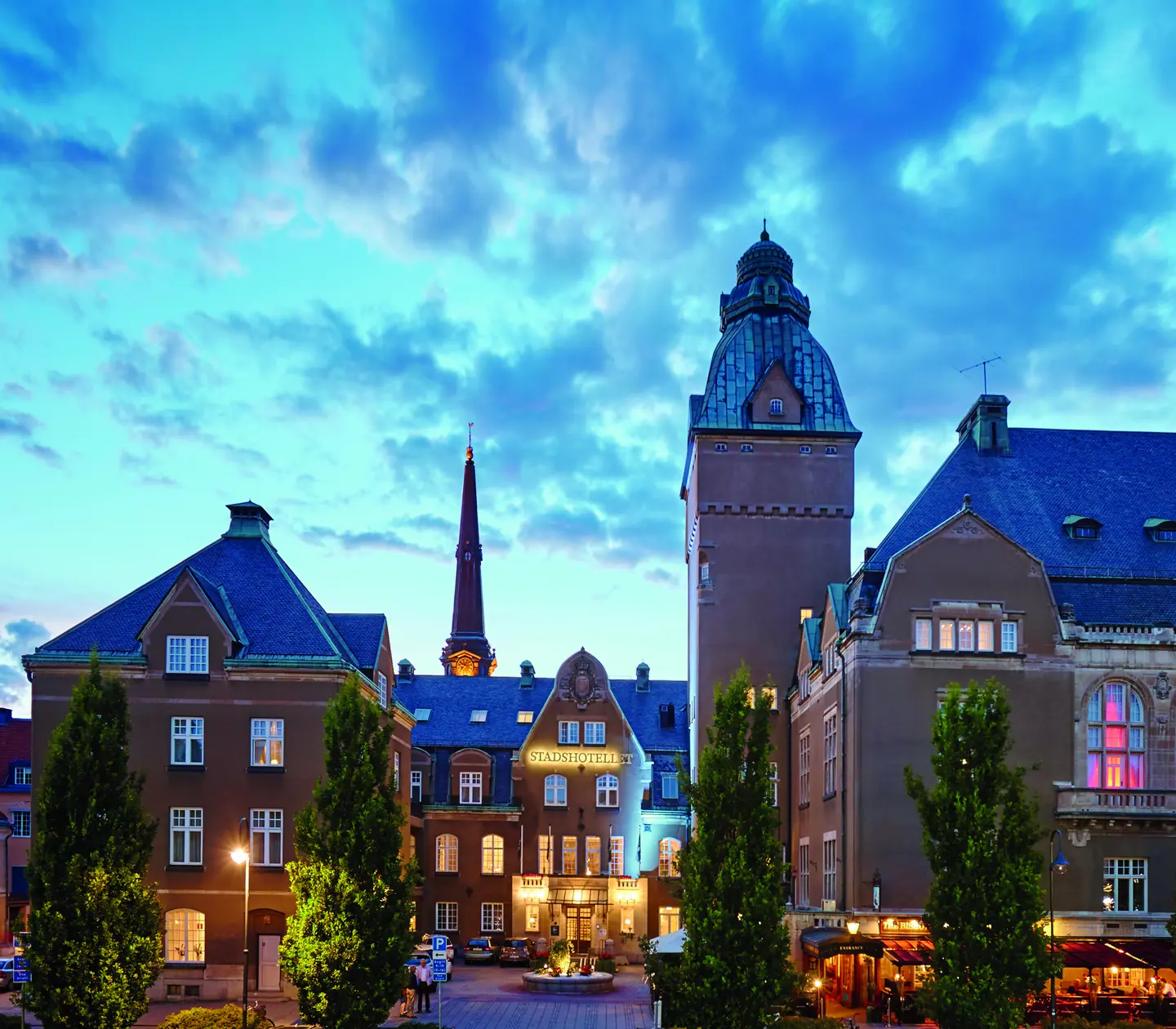 Fasaden av Elite Stadshotellet Västerås i jugendstil